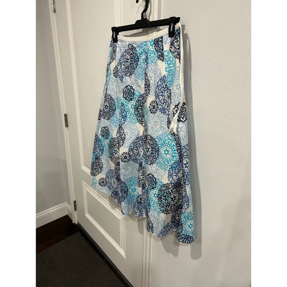 Talbots Petites Blue White Floral Pattern Lined Wrap Skirt Size 6 Preppy - Picture 3 of 9